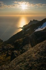 Am Berg Himmeltindan auf der Insel Vestvågøy, Lofoten.
