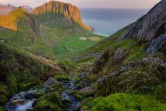 Am Berg Himmeltindan auf der Insel Vestvågøy, Lofoten.