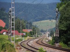 P7130300 Schwarzwaldbahn in Sommerhitze