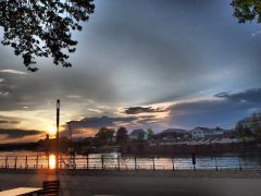 Dunkle Wolken über Moselwerkf