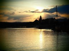 Moselkai mit Lastkahn - Lochkamera