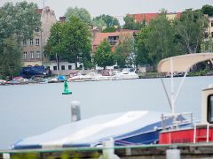 Blick auf Köpenick zum 1.000 Meter entfernten Yachthafen Gartenstraße Pana 45-175 PZ 175mm + TCON 1.7 (=297,5mm / 595mm KB)